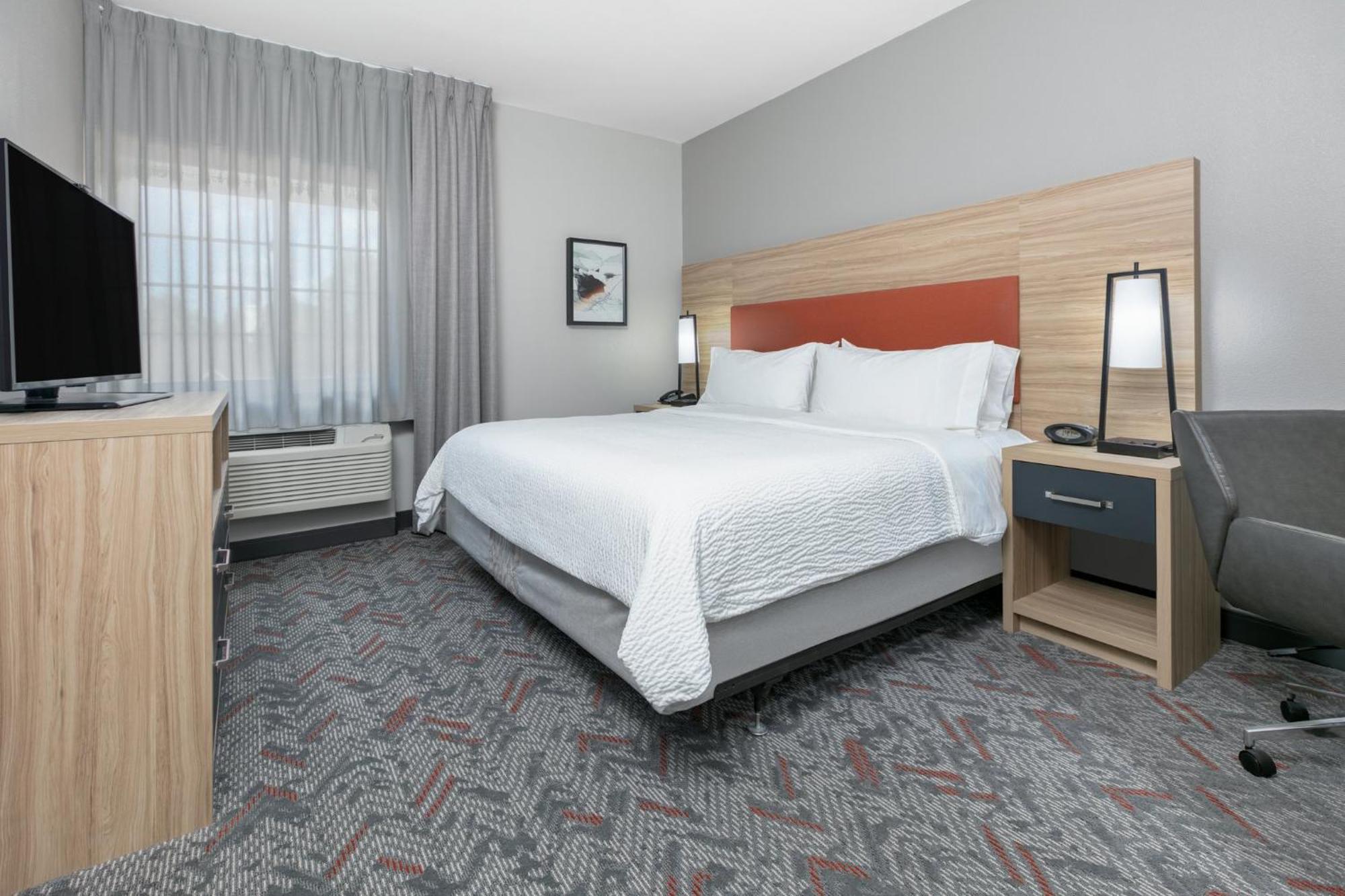 Candlewood Suites Lake Jackson By Ihg Exterior photo